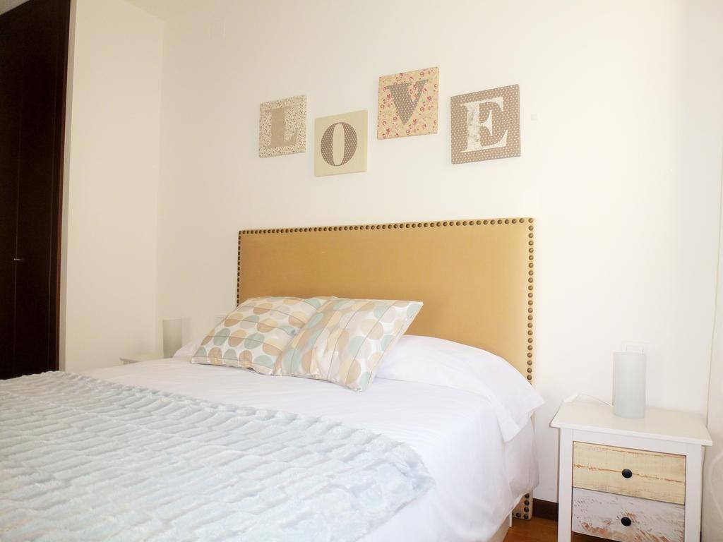 Apartamentos Nazareno Seville Luaran gambar